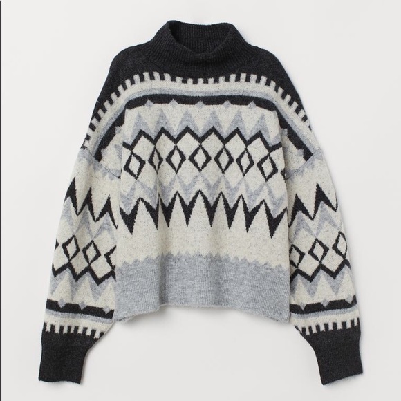 H&M Turtleneck - Picture 1 of 2
